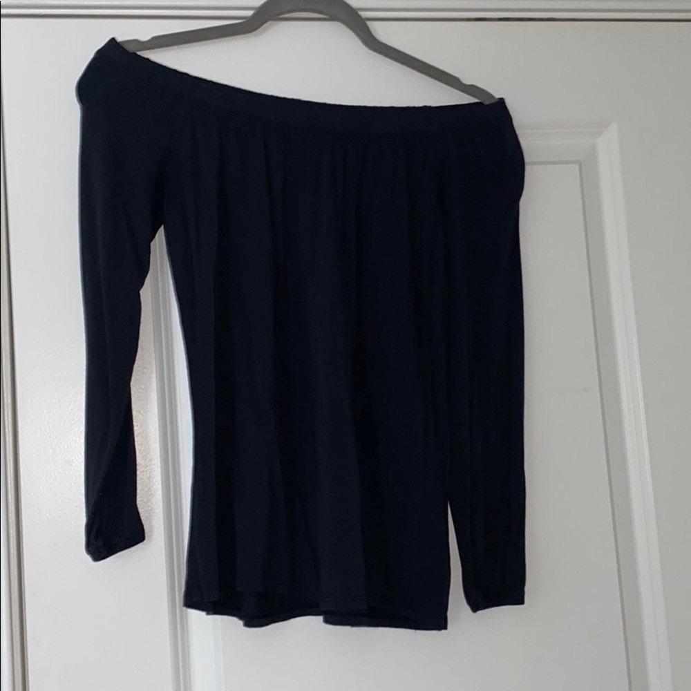 Off the shoulder Hollister Black Shirt